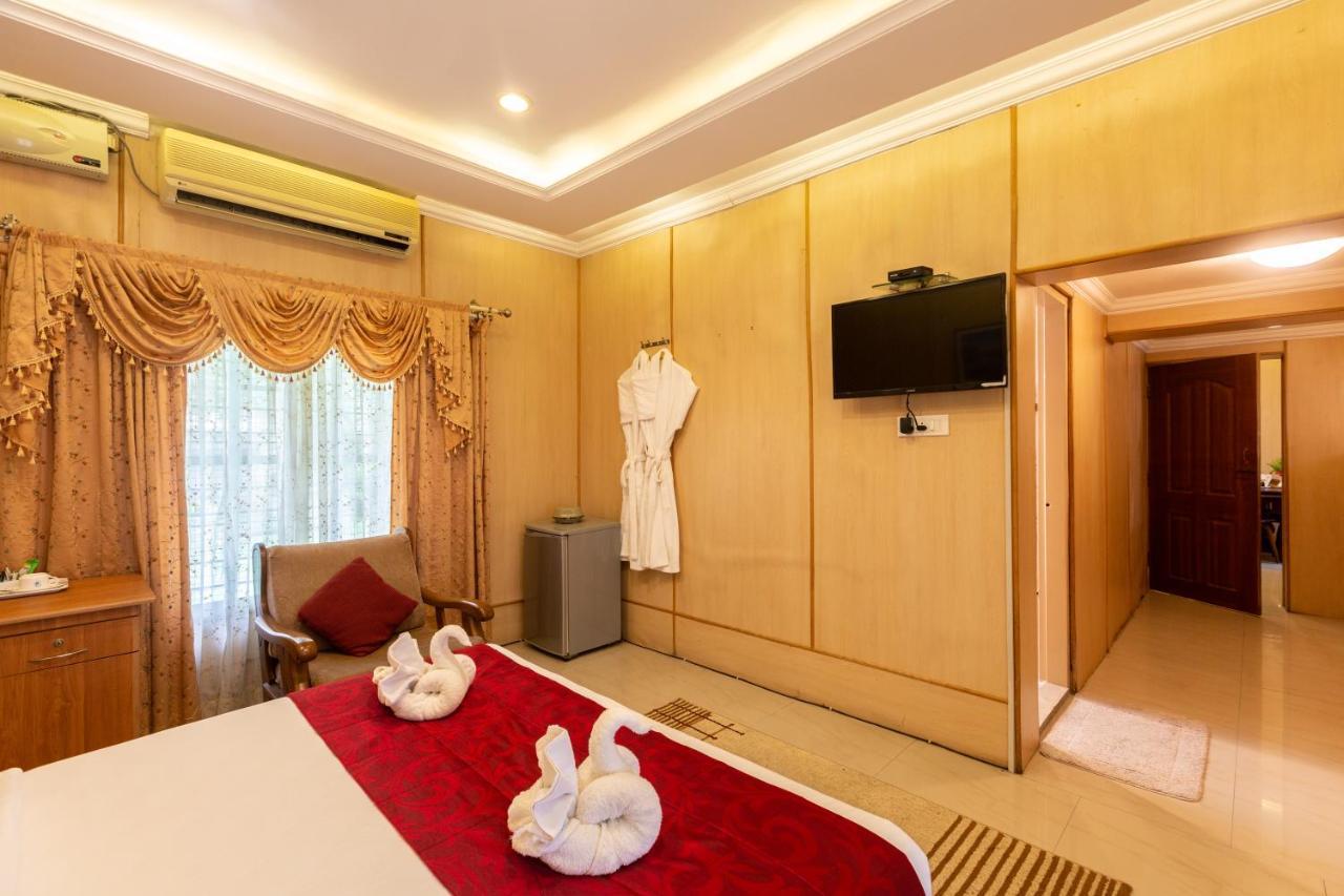Kstdc Hotel Mayura Bhuvaneshwari Kamalapur Hampi Eksteriør bilde