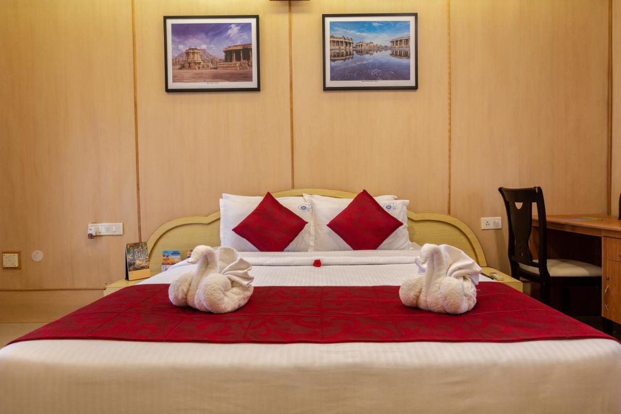 Kstdc Hotel Mayura Bhuvaneshwari Kamalapur Hampi Eksteriør bilde