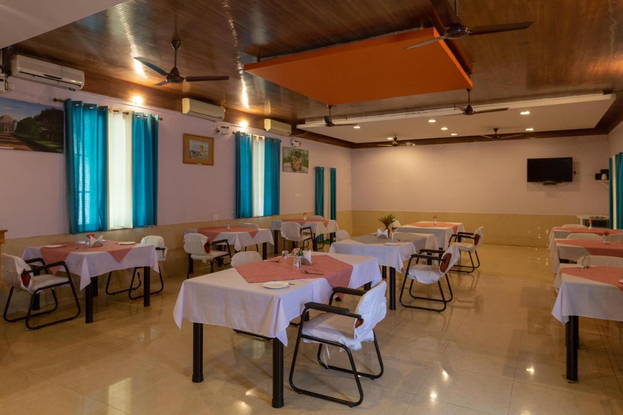 Kstdc Hotel Mayura Bhuvaneshwari Kamalapur Hampi Eksteriør bilde
