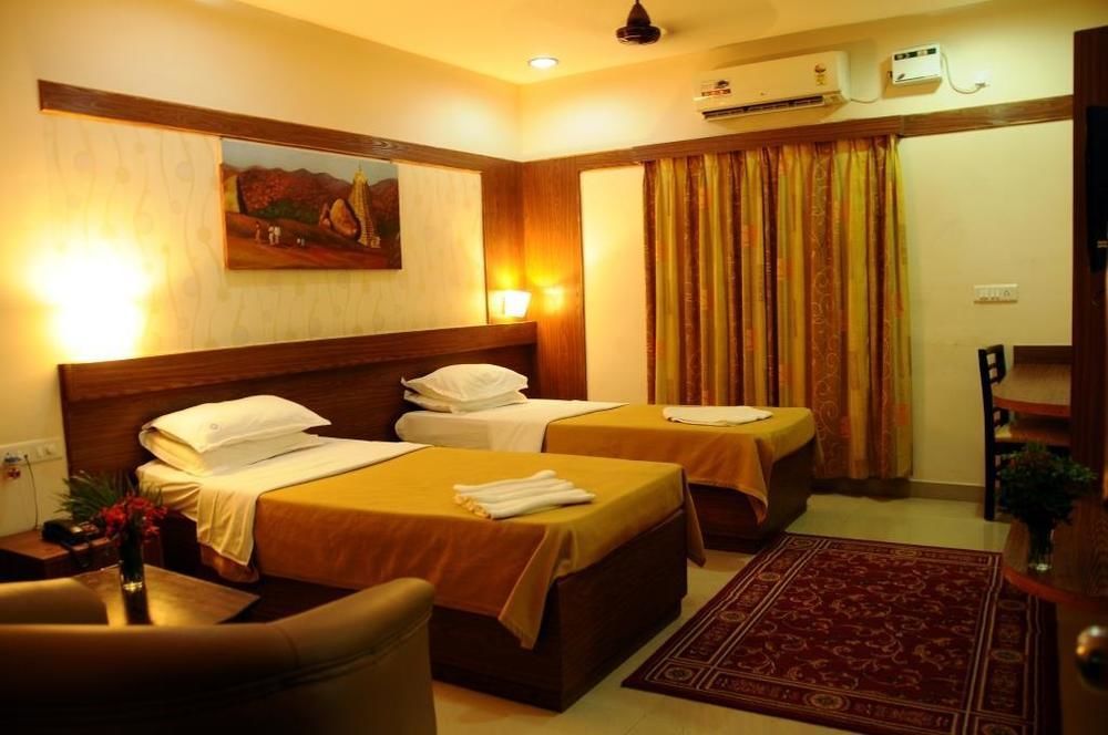 Kstdc Hotel Mayura Bhuvaneshwari Kamalapur Hampi Eksteriør bilde